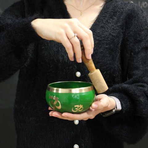 Yin & Yang Singing Bowl Set